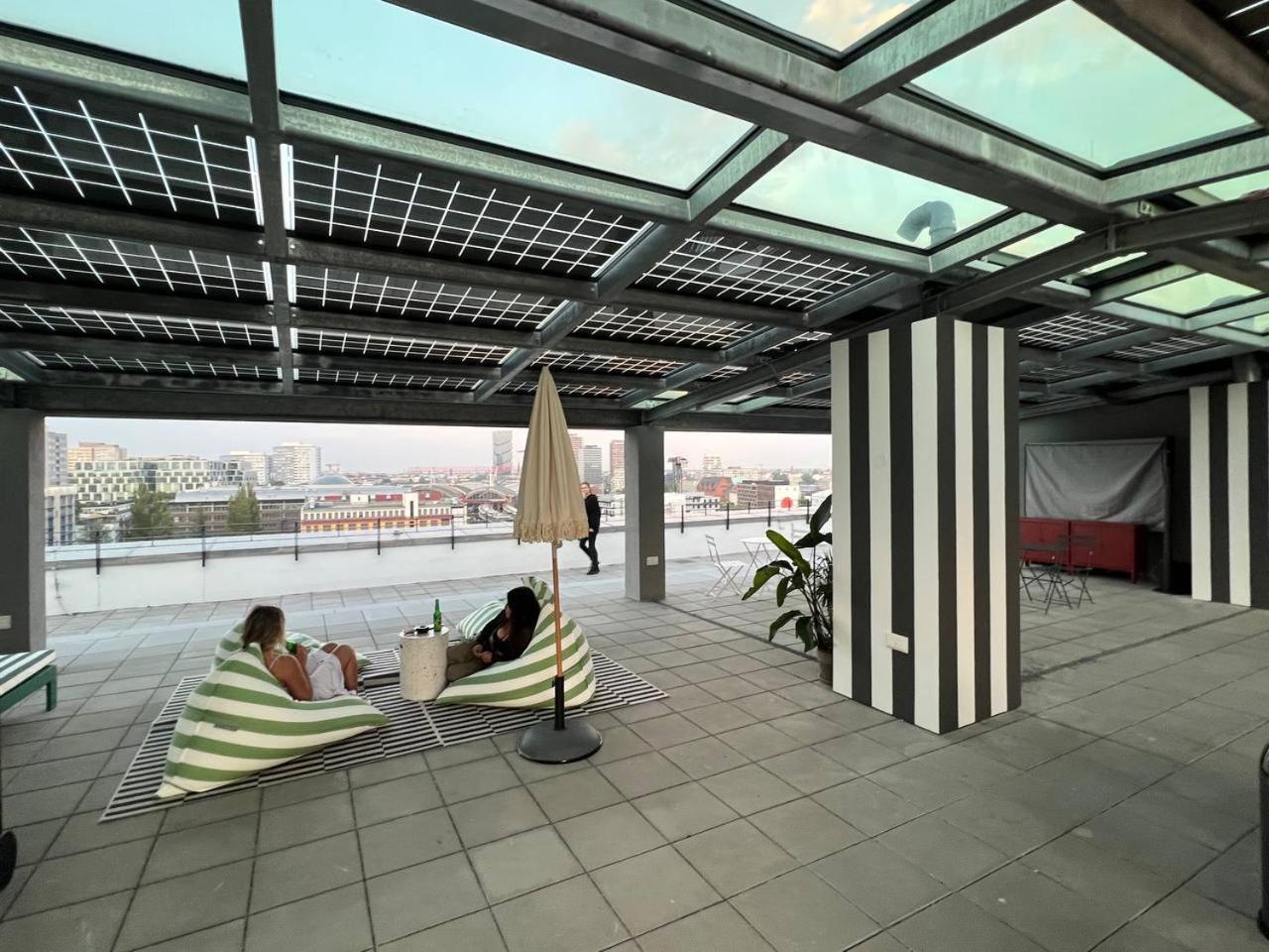 Cozy Modern Studio Next To Easy Side Galley Berlin Exteriör bild